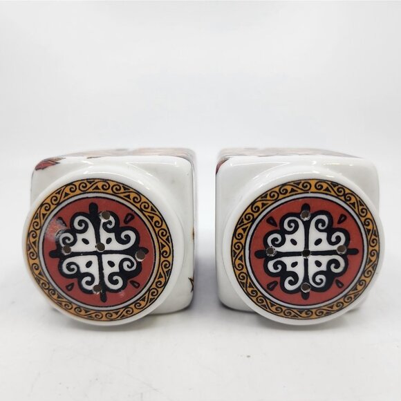 Goddess Warrior in Chariot Salt & Pepper Shakers Set Talavera White 3.25 in VTG - Picture 5 of 7